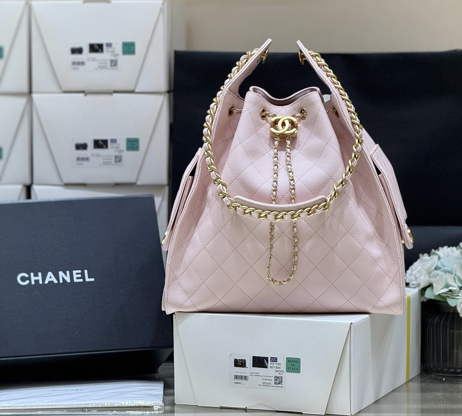 Chanel 25 Medium Bag Pink - chanel 25 medium pink dupe front view