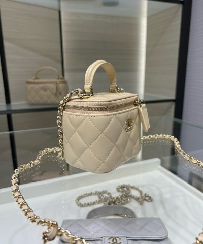 Chanel Mini Vanity -hiekkakivi