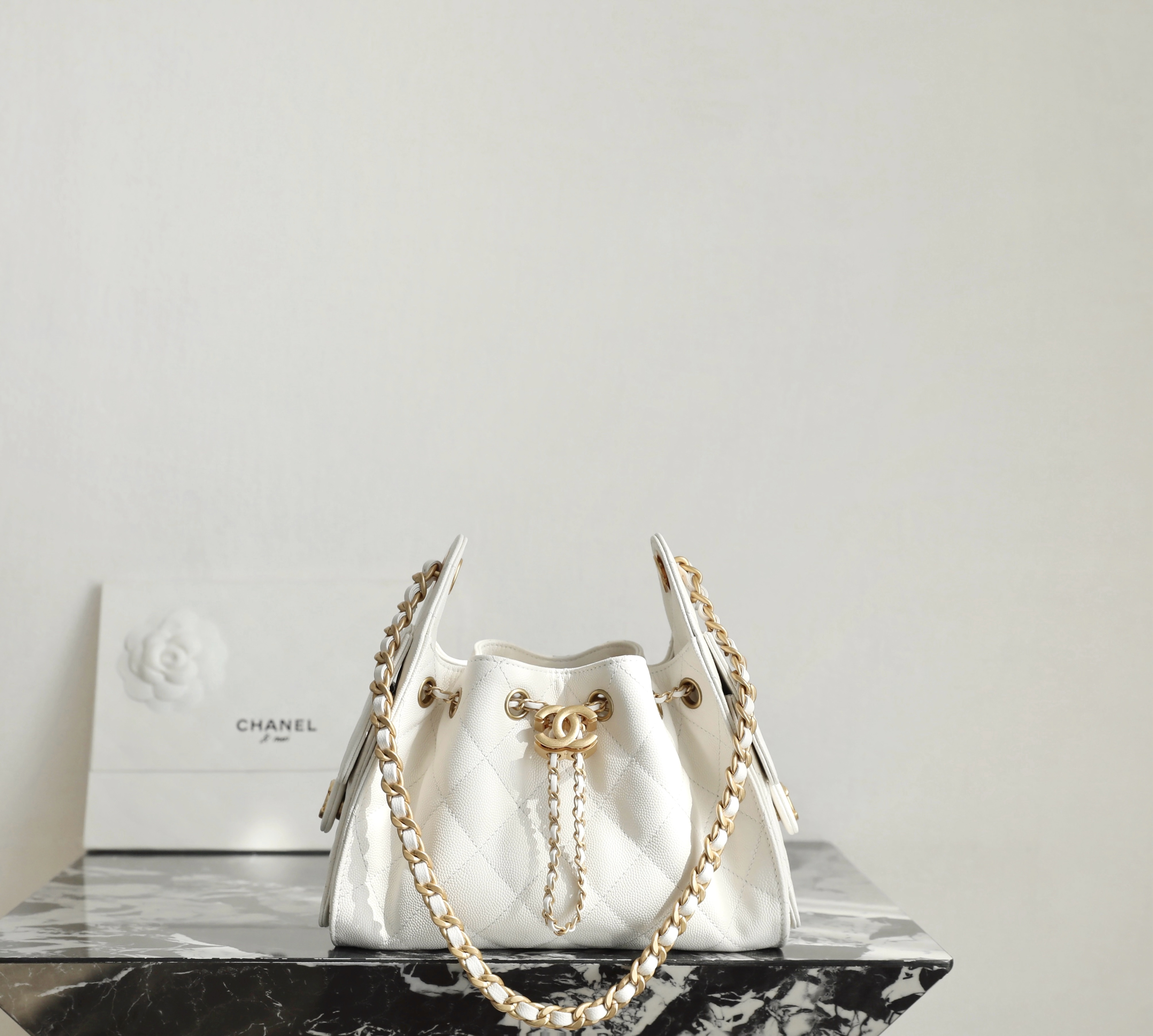 Chanel 24S 31 Mini Tote Bag White - chanel mini tote white dupe front view