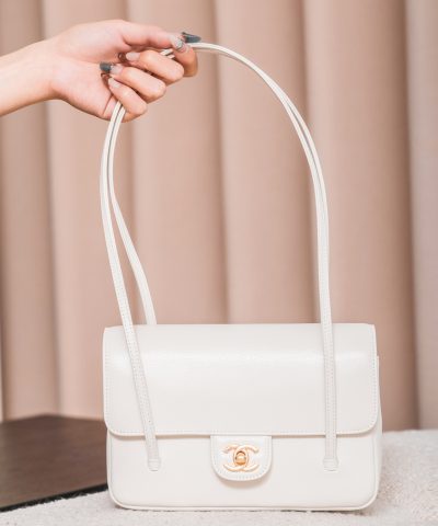 Bolsa Chanel Preppy Coco 26 Branca