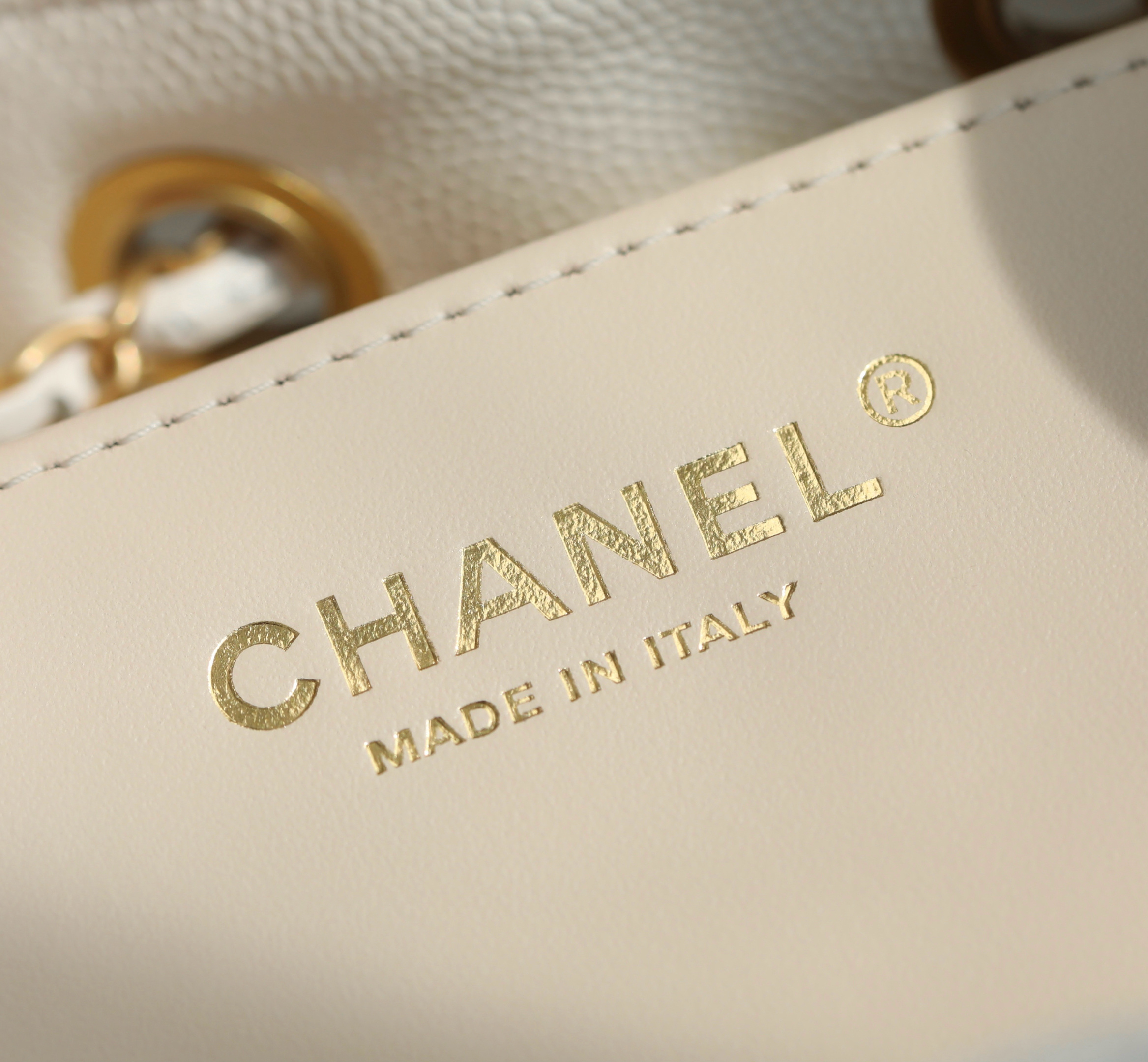 white (2) Chanel 25 Mini Bag White - chanel 25 bag dupe detail 2