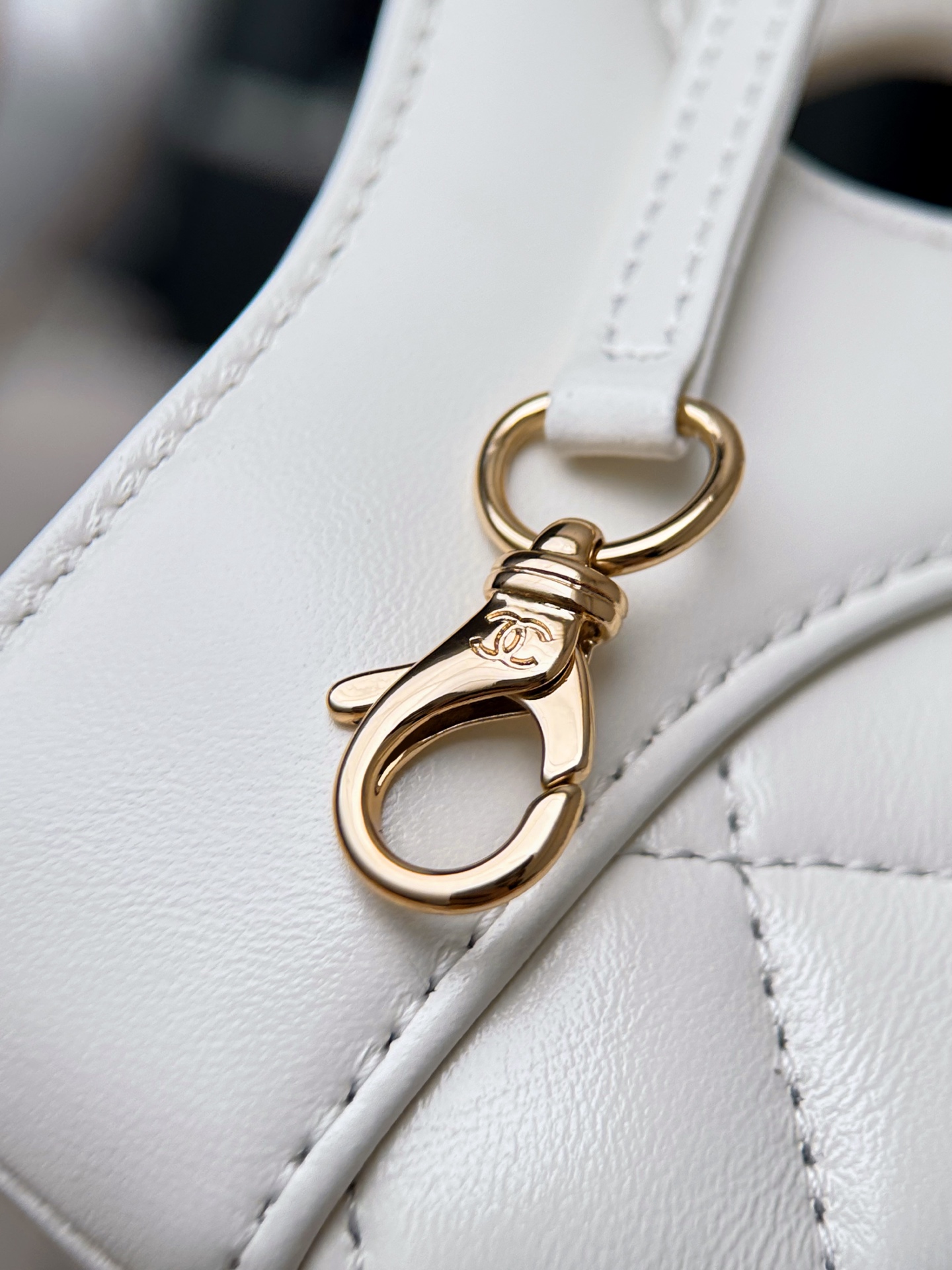 white3 Chanel 24S 31 Nano Tote Bag White - fake chanel nano tote white detail 2