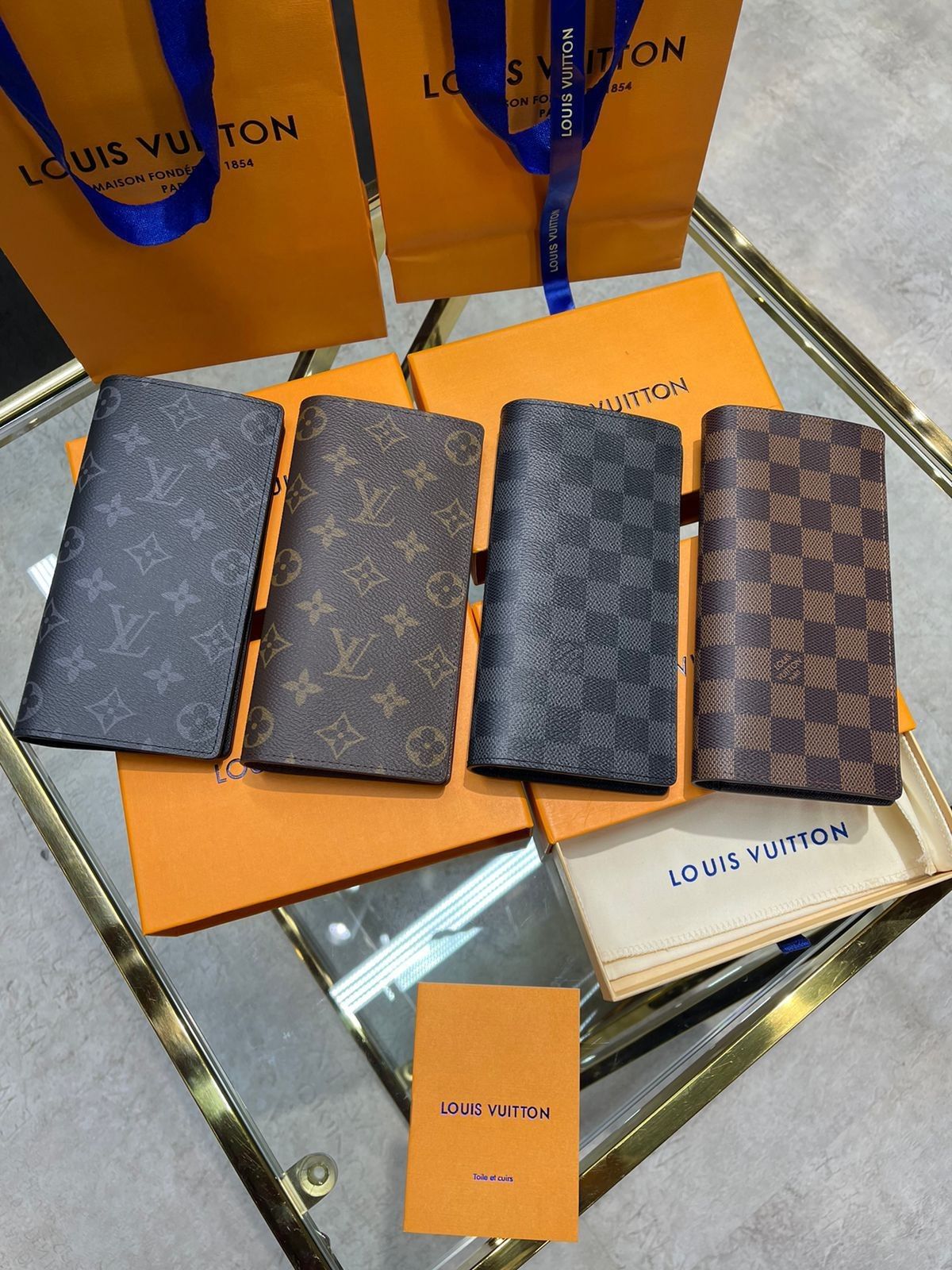 Replica Wallets