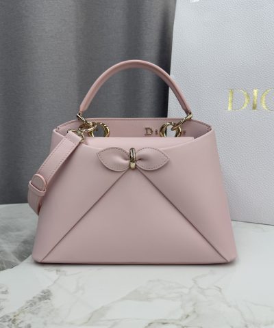 Dior Cigale -laukku sileää vasikannahkaa - olkalaukku edestä päin