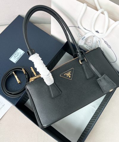 Τσάντα Prada Galleria Tote Replica - Λεπτομερής λήψη