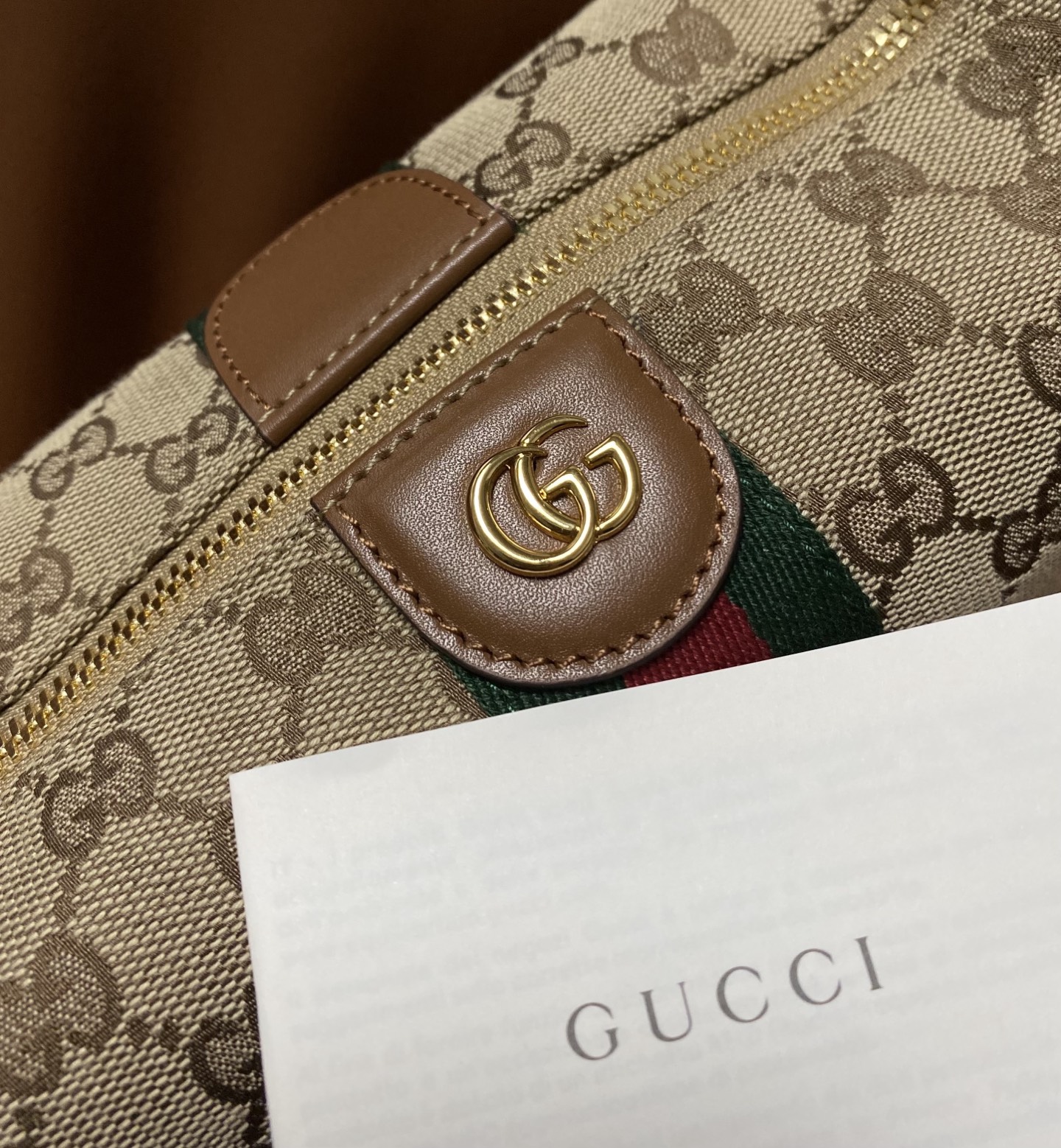 beige-2.jpg Gucci Vanity Small Replica - Side View