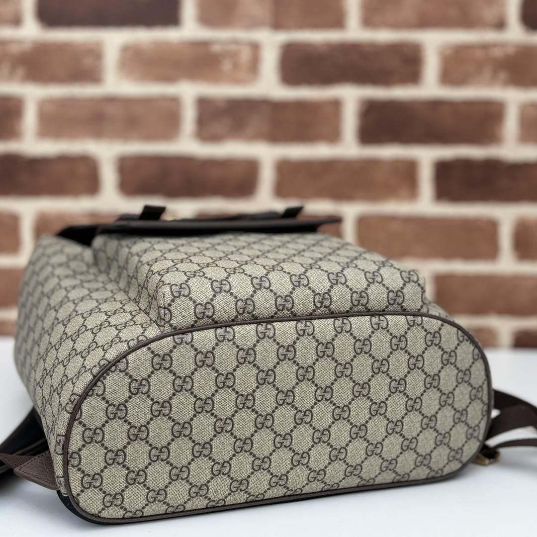 Gucci Ophidia Small GG Supreme Backpack Replica - Logo Close-up