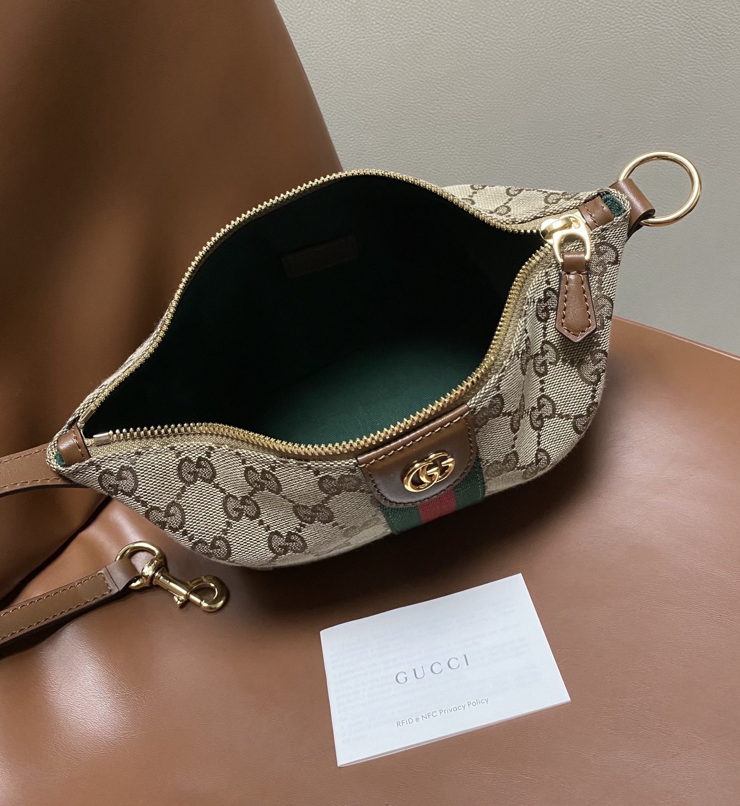beige-9.jpg Gucci Vanity Small Replica - Back View