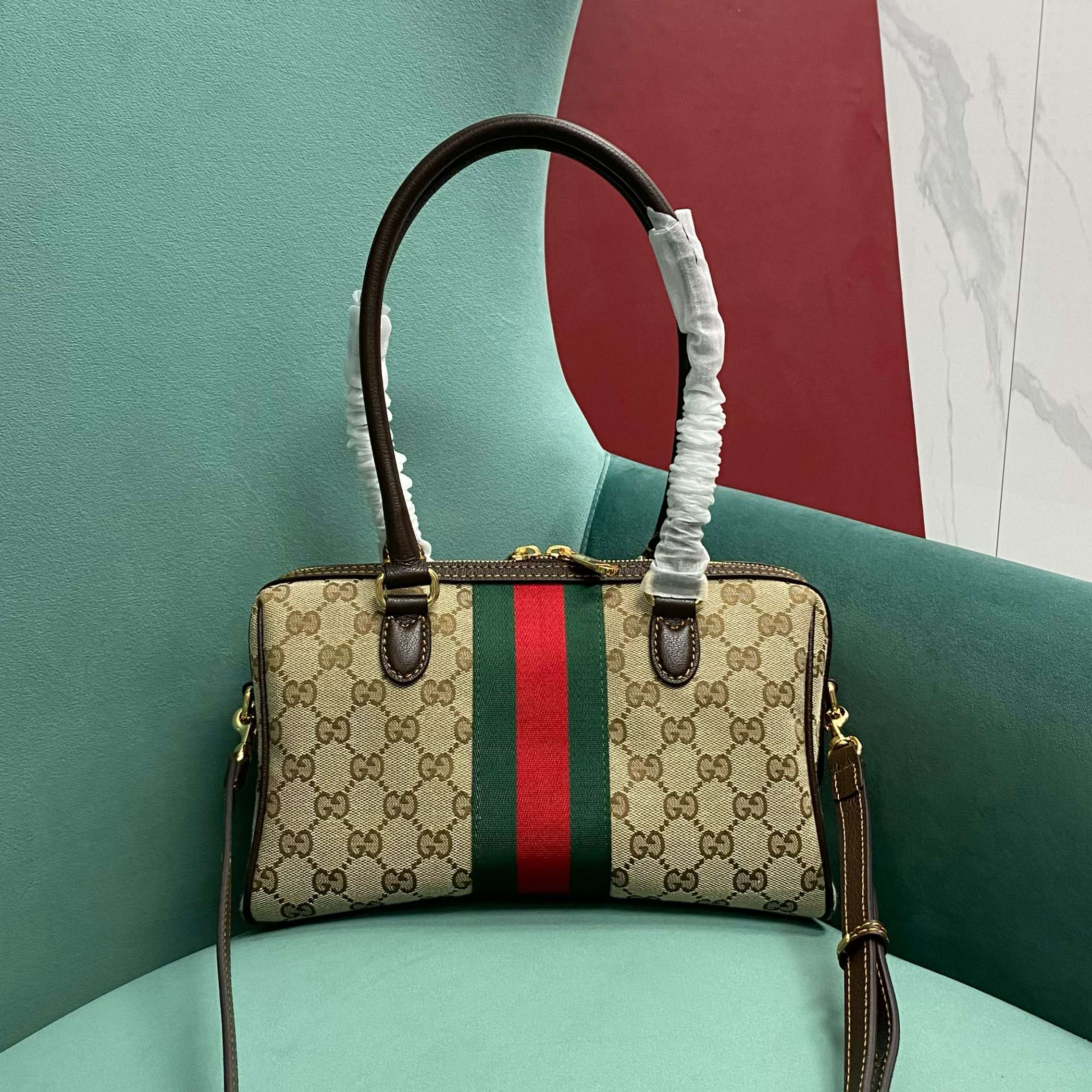 beige-canvas-1.jpg Gucci Borsetto Medium Boston Replica - Front View