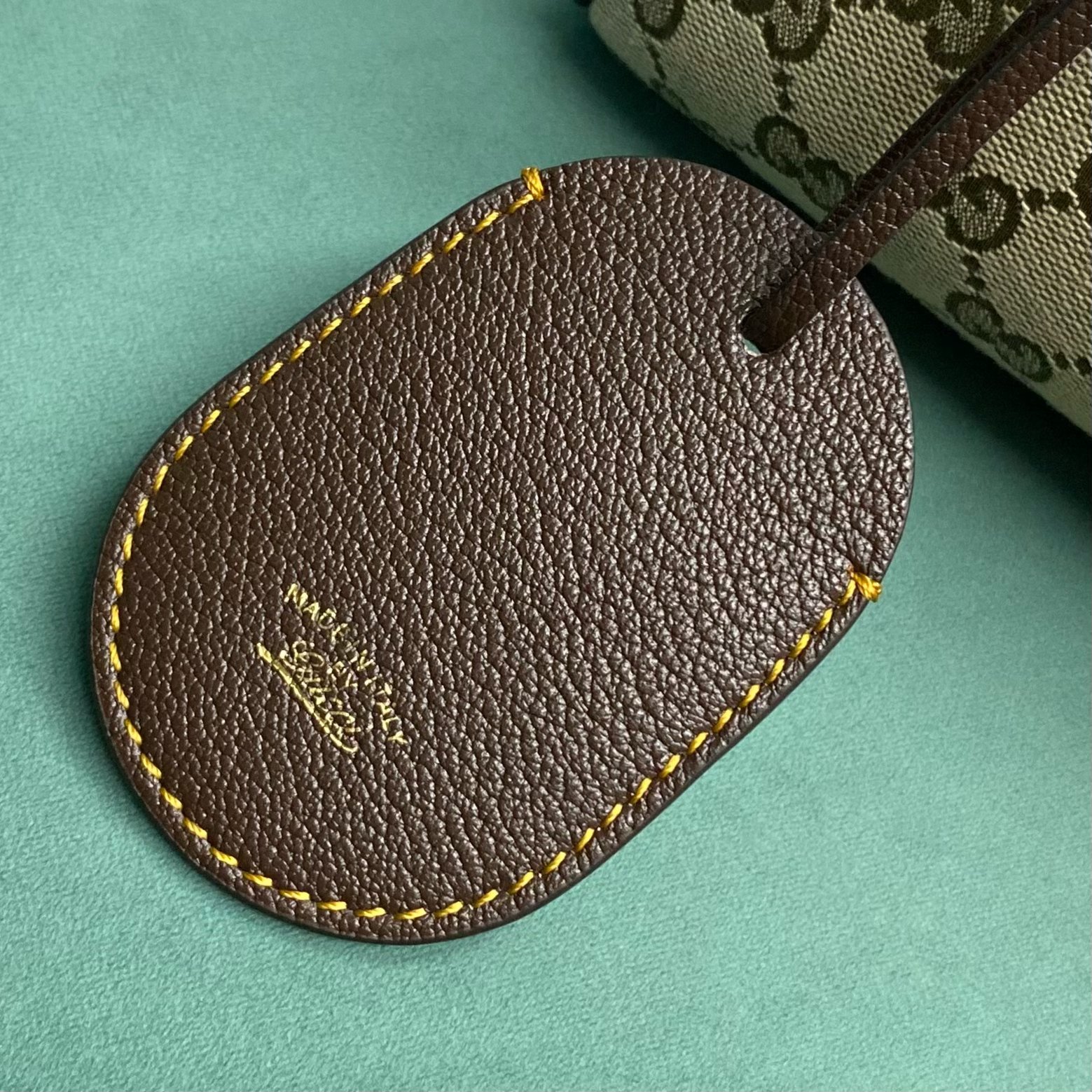 beige-canvas-10.jpg Gucci Borsetto Medium Boston Replica - Interior
