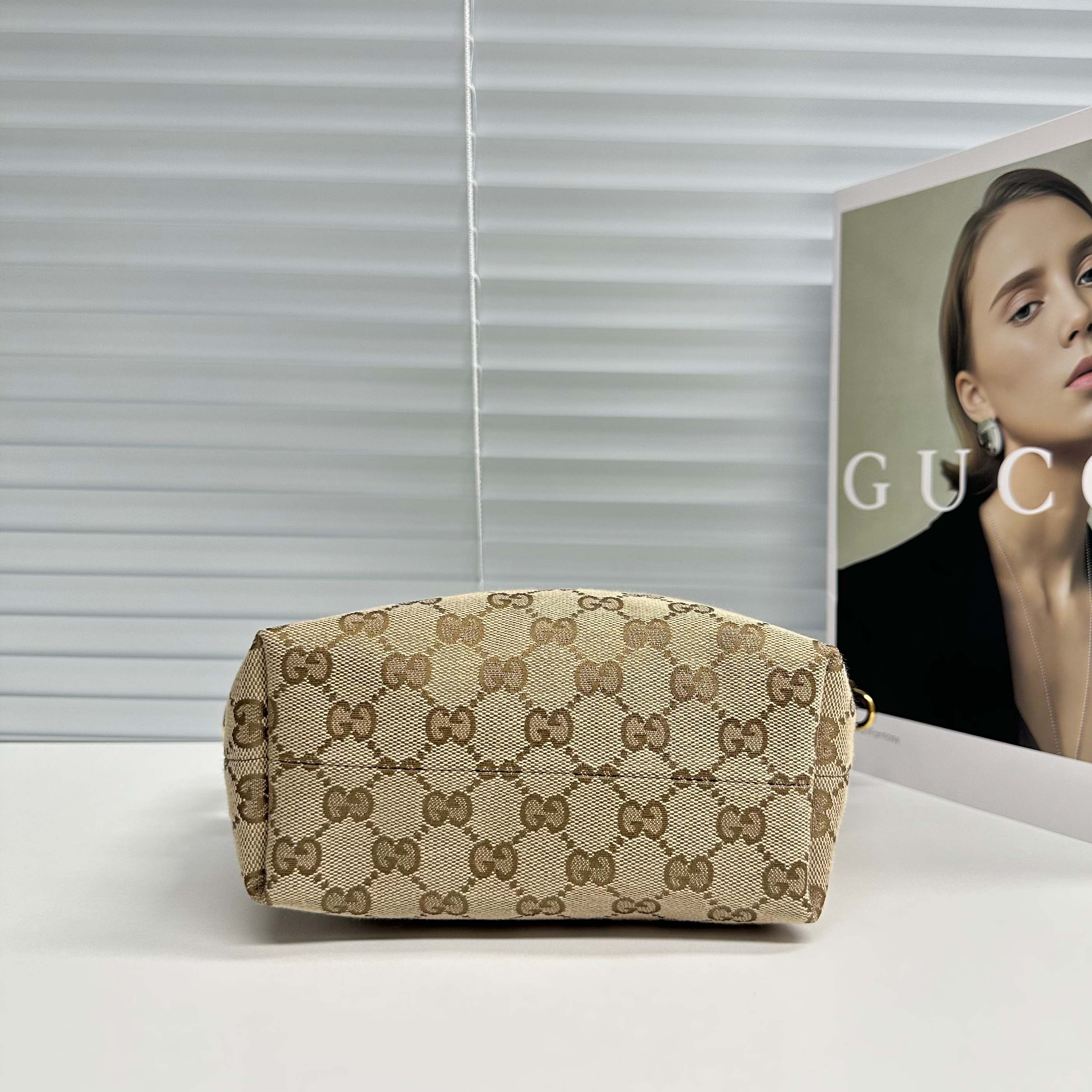 beige-canvas-2.jpg Gucci Brera Small Crossbody Bag Replica - Side View