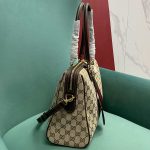 beige-canvas-3.jpg Gucci Borsetto Large Boston Replica - Back View
