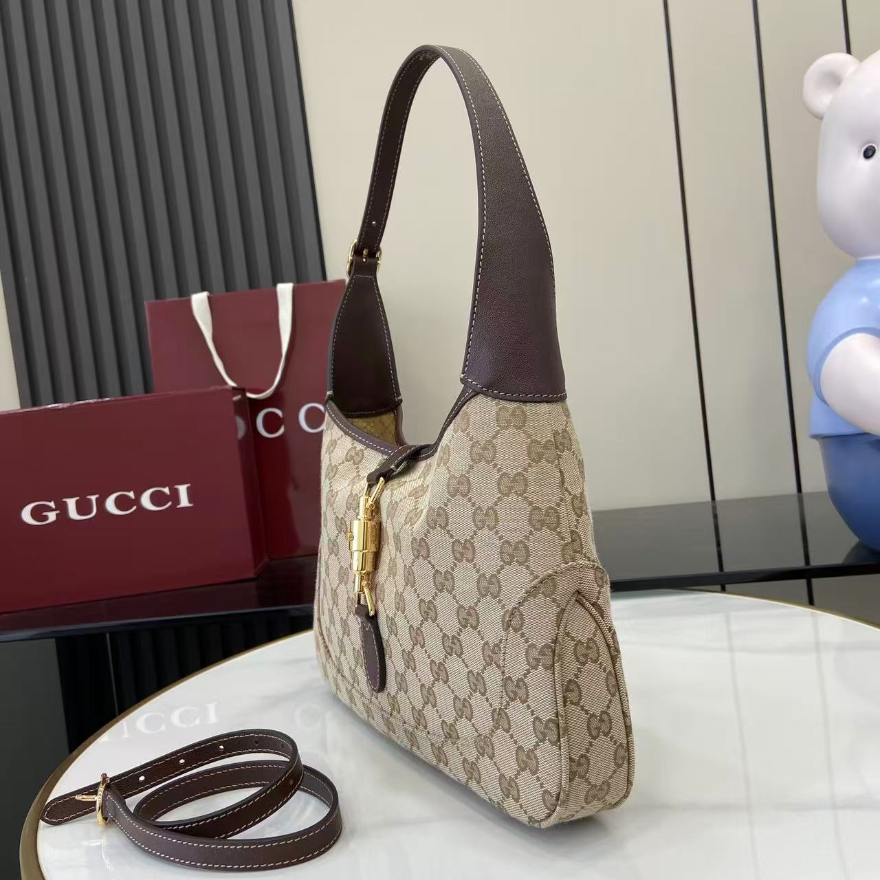 Gucci Jackie 1961 Medium Beige Canvas 4 Gucci Jackie 1961 Medium Replica Beige Canvas