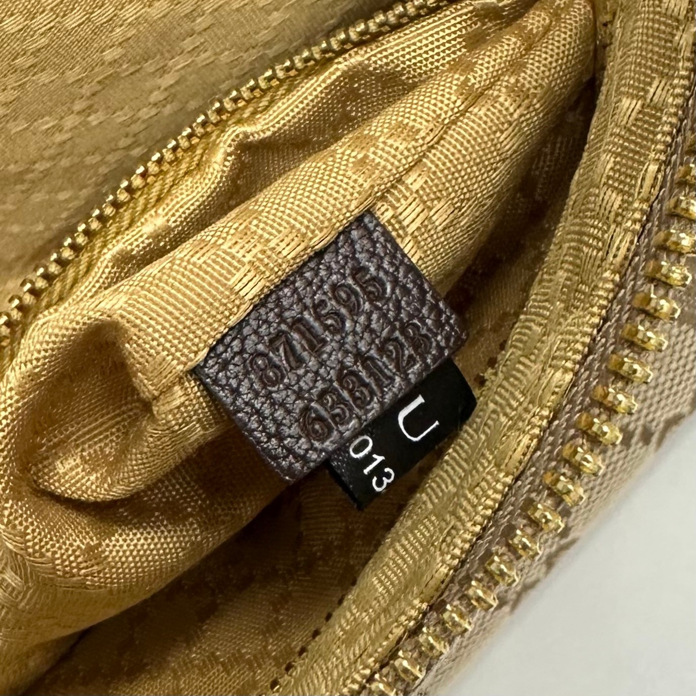 beige-canvas-5.jpg Gucci Brera Small Crossbody Bag Replica - Hardware Detail