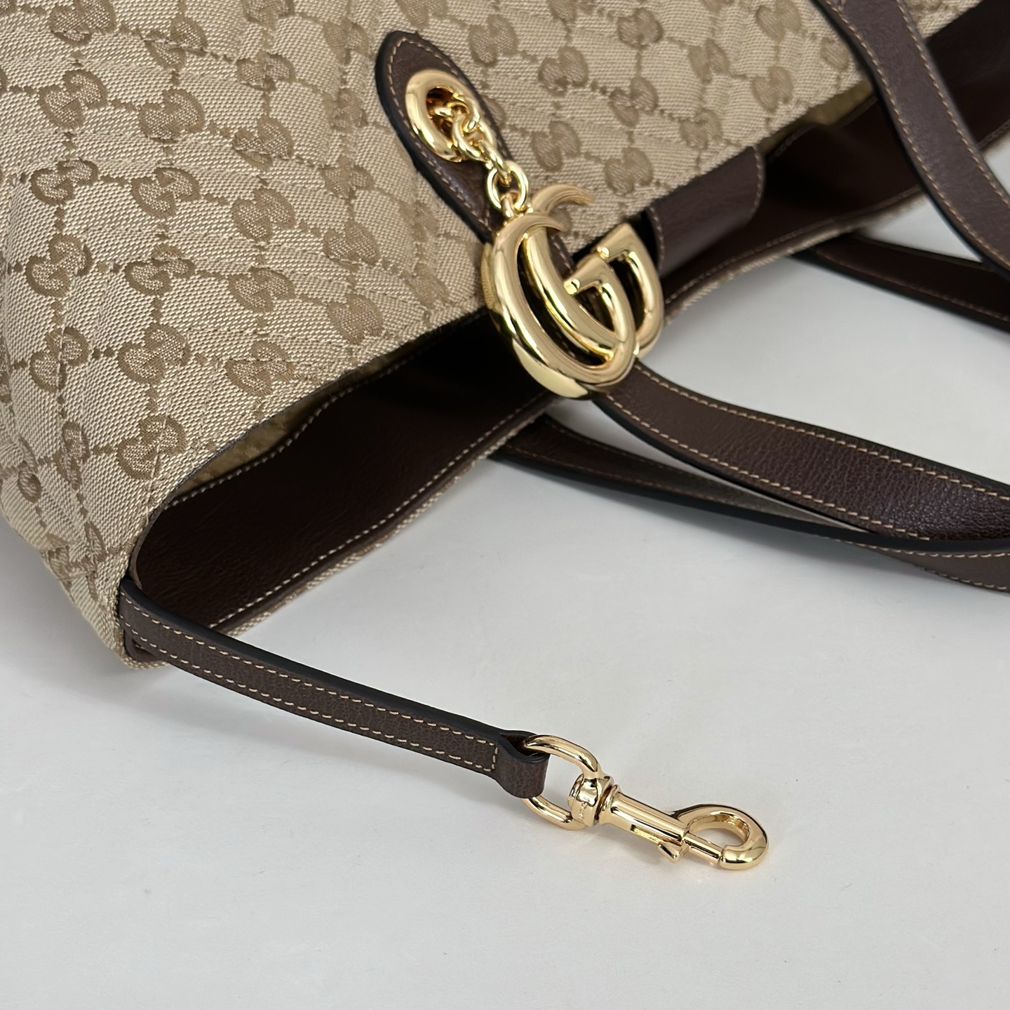 beige4.jpg Gucci GG Marmont Medium Tote Bag Replica - Interior