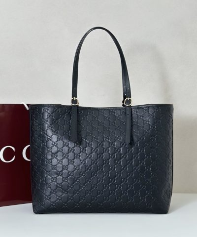 Replica Gucci Emblem Large