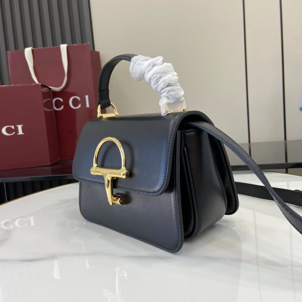 black-11.jpg Gucci Siena Small Replica - Hardware Detail