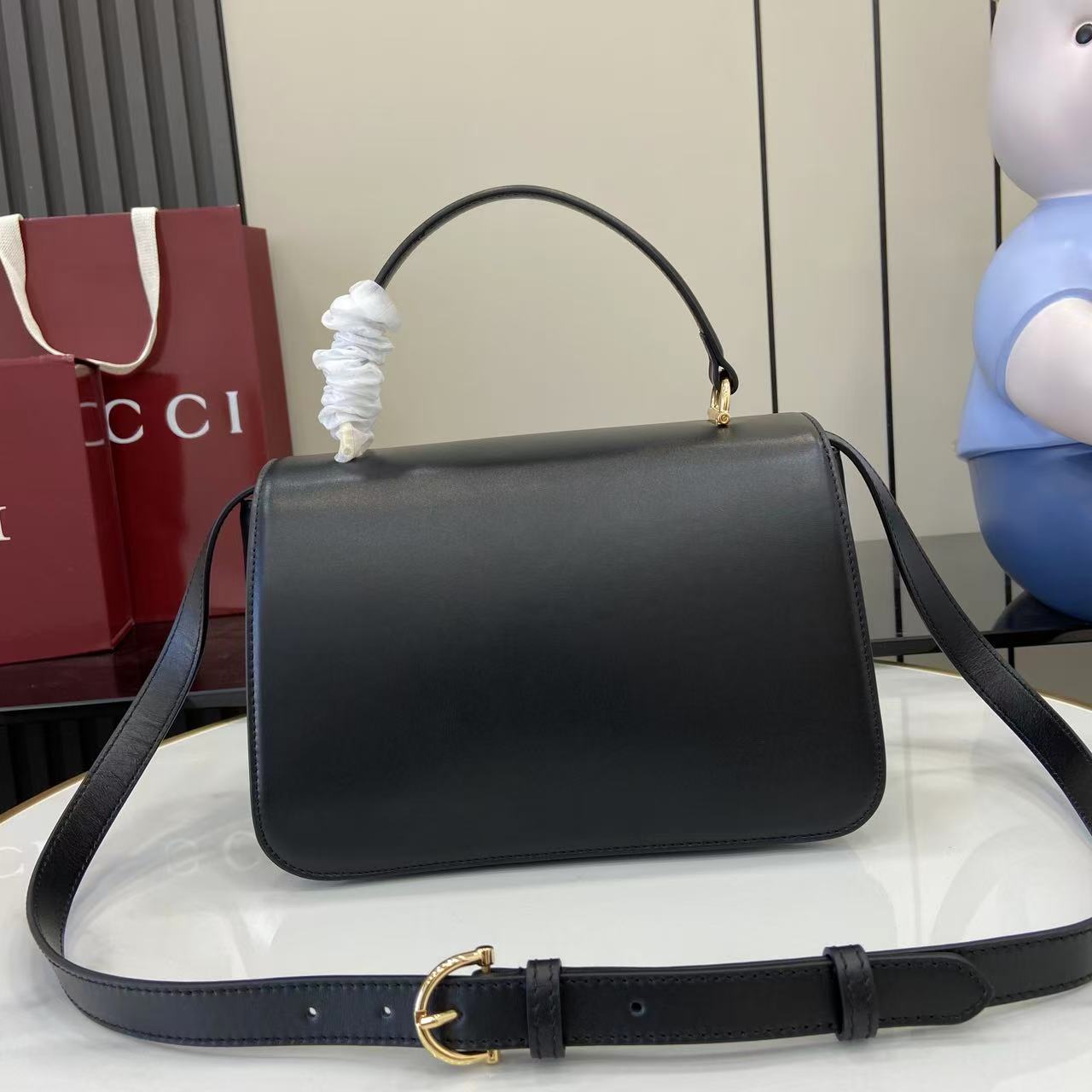 Gucci Siena Medium Replica - Side View