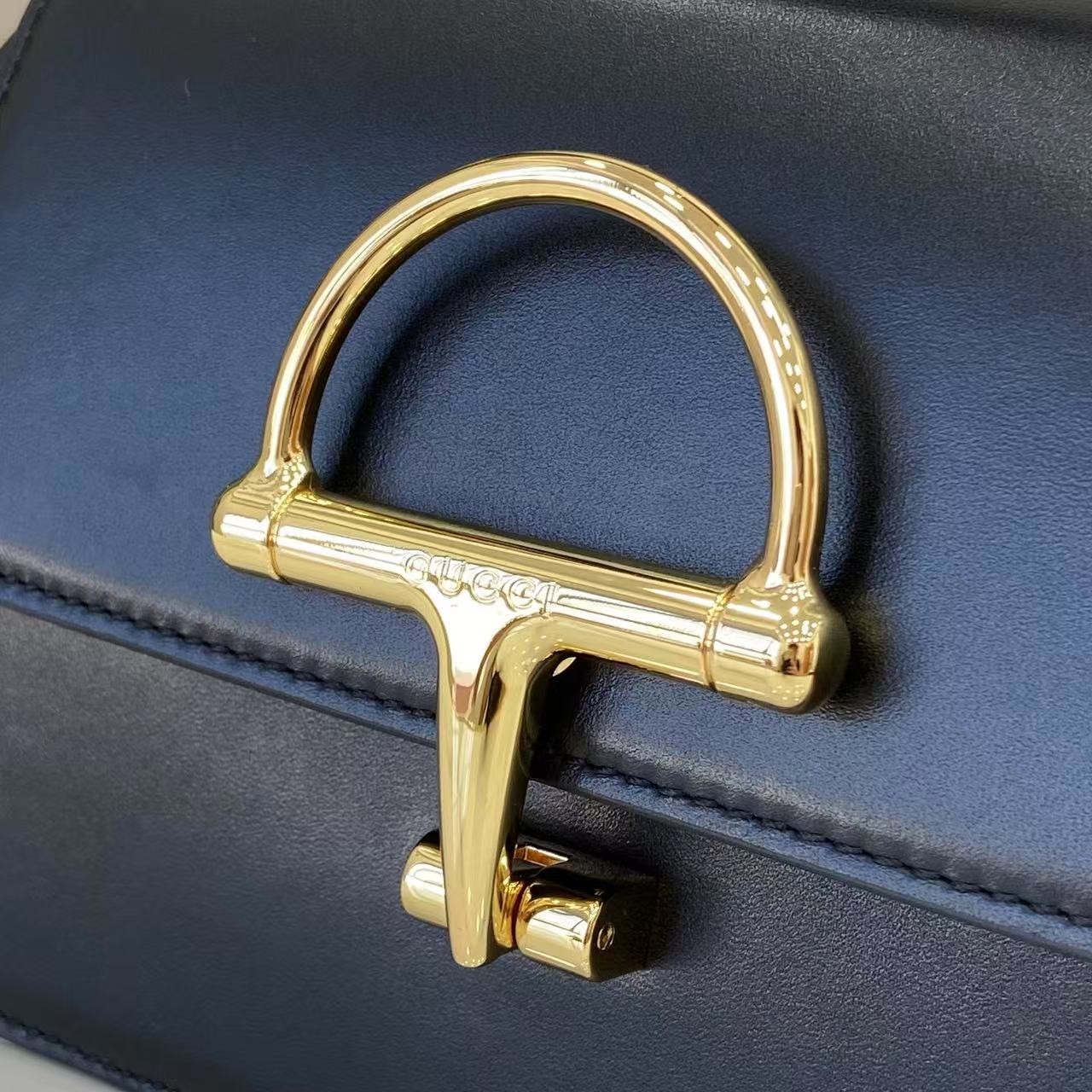 black-3.jpg Gucci Siena Small Replica - Back View