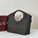 black-canvas-5.jpg