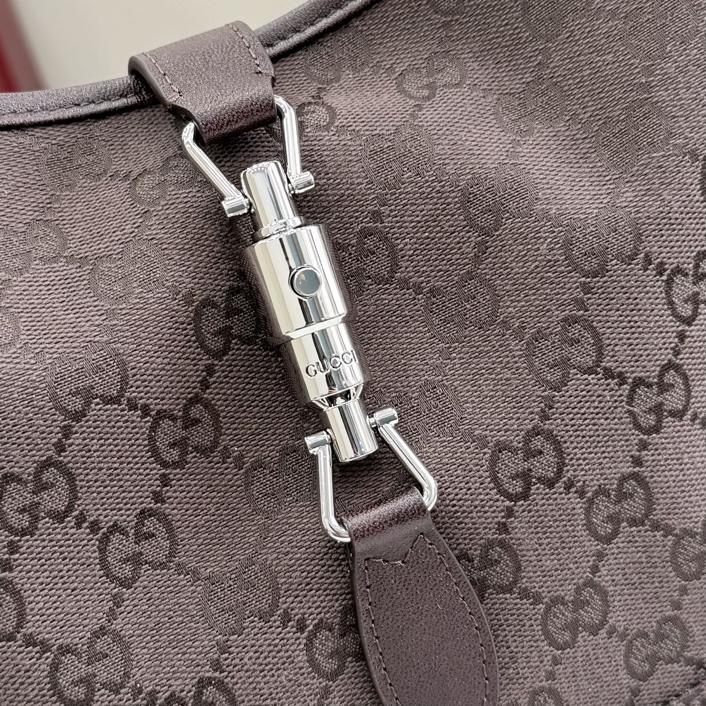 Gucci Jackie 1961 Medium Brown Suede 4 Gucci Jackie 1961 Medium Replica Brown Suede