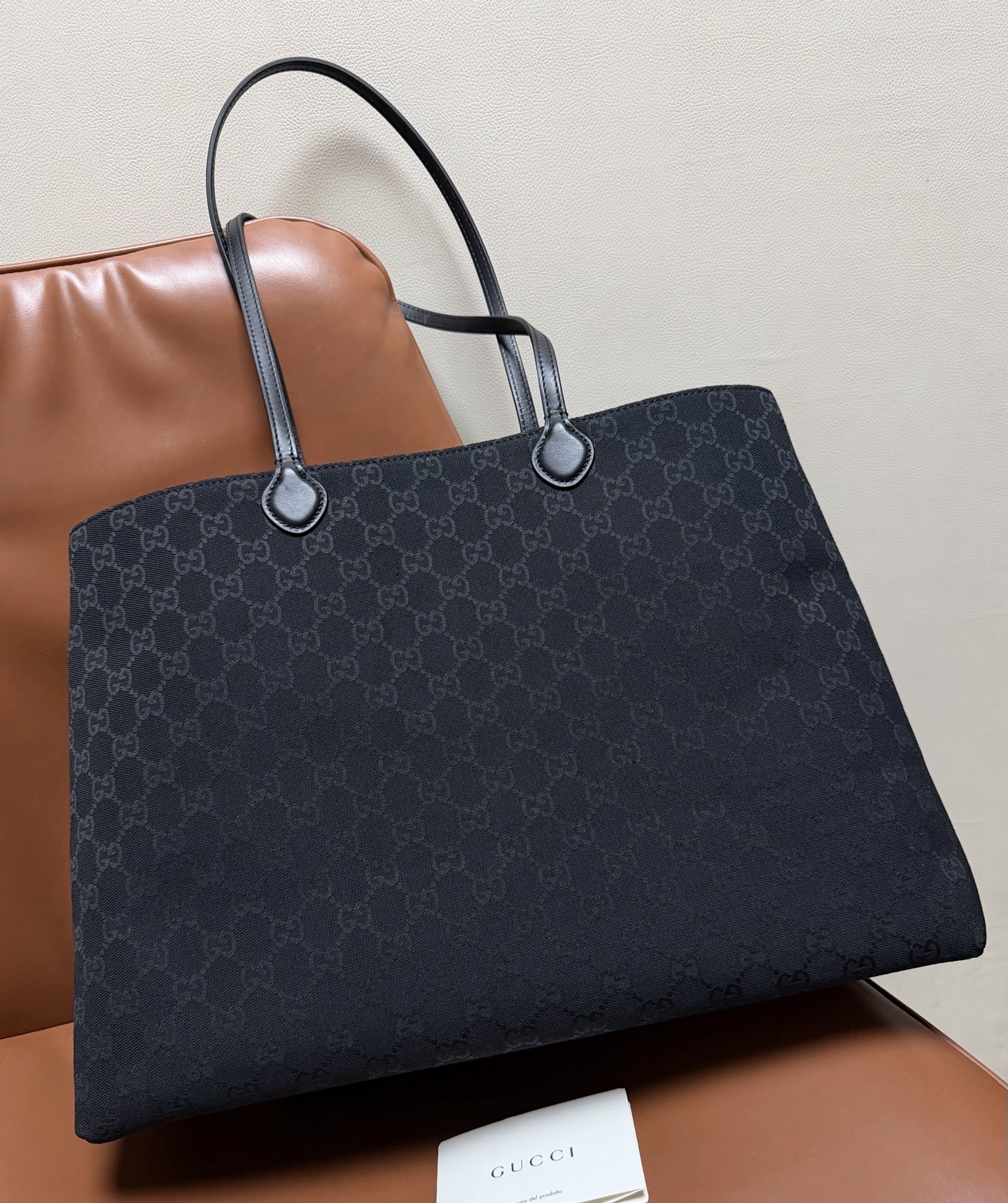 canvas-2.jpg Gucci NY Large Tote Replica - Side View