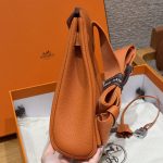 hac_a_dos_orange8 Hermès HAC a Dos replica - strap detail