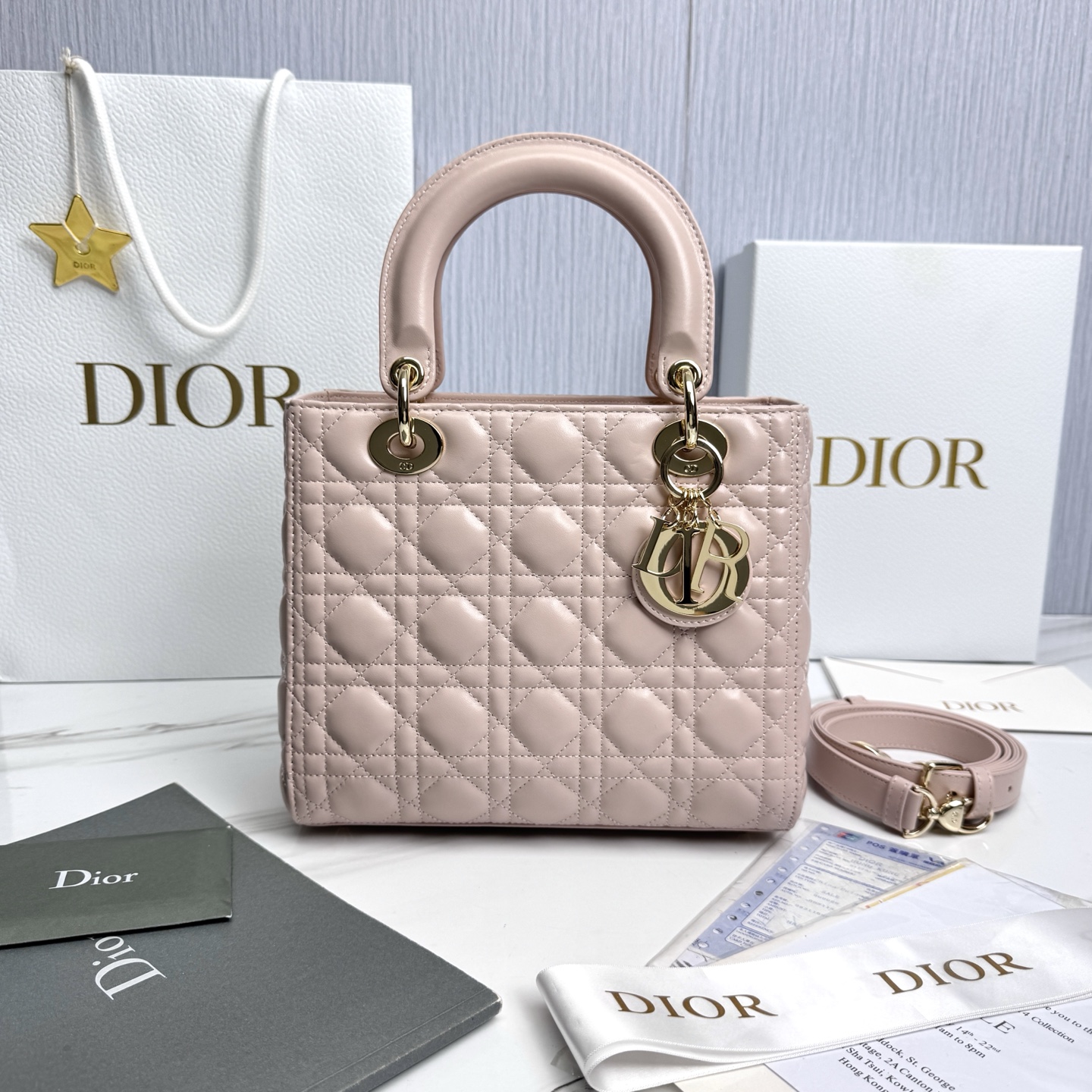 lady_dior_med_light-pink2 Dior Lady Dior Medium Replica - Front View